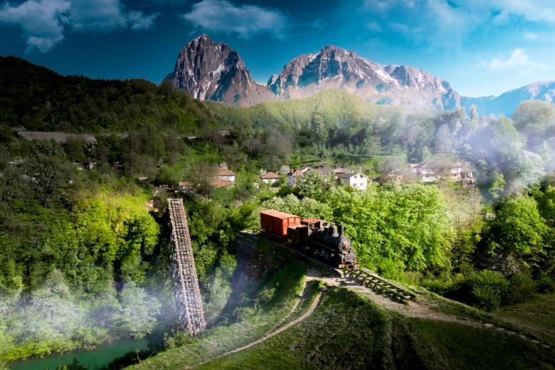 railway bosnia 